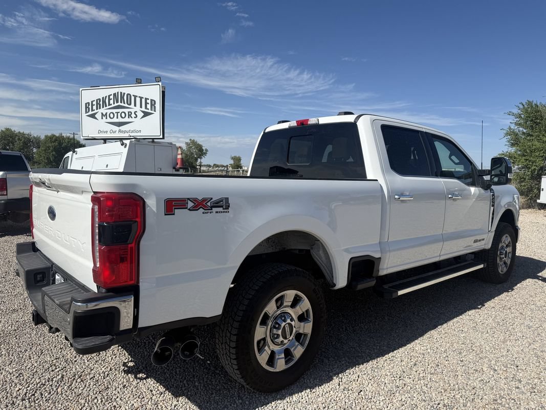 Used 2024 Ford F250 Lariat w/ Chrome Package AWD/4WD image 39