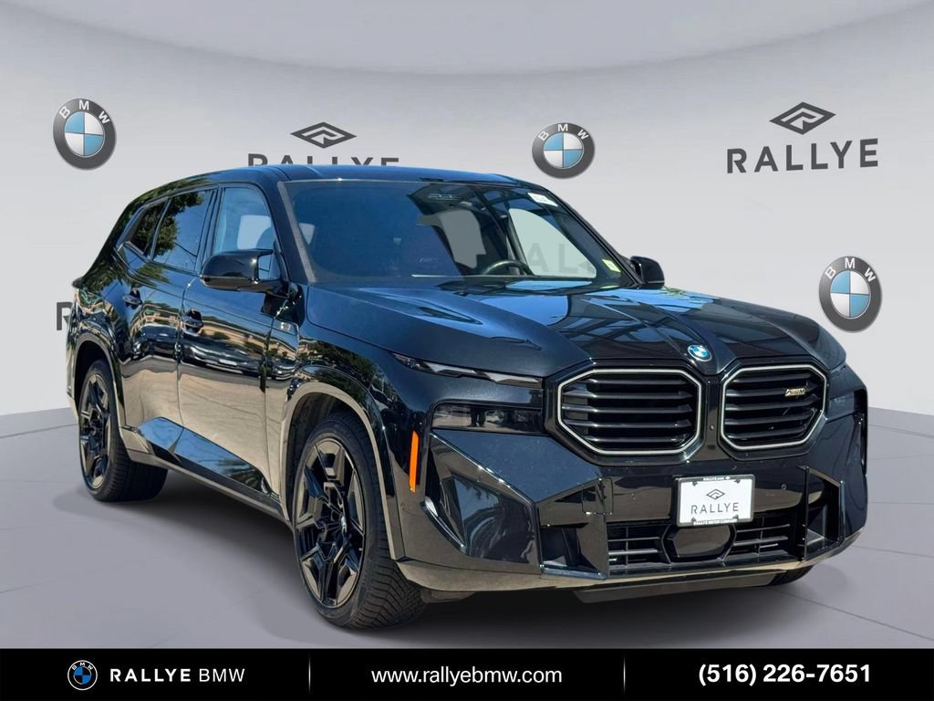 Used 2023 BMW XM AWD/4WD image 1