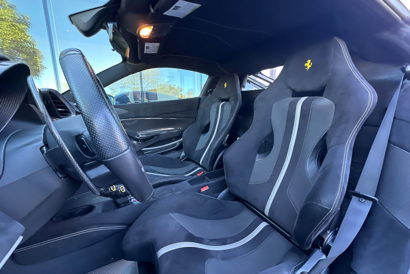 Used 2020 Ferrari 488 Pista Base image 5