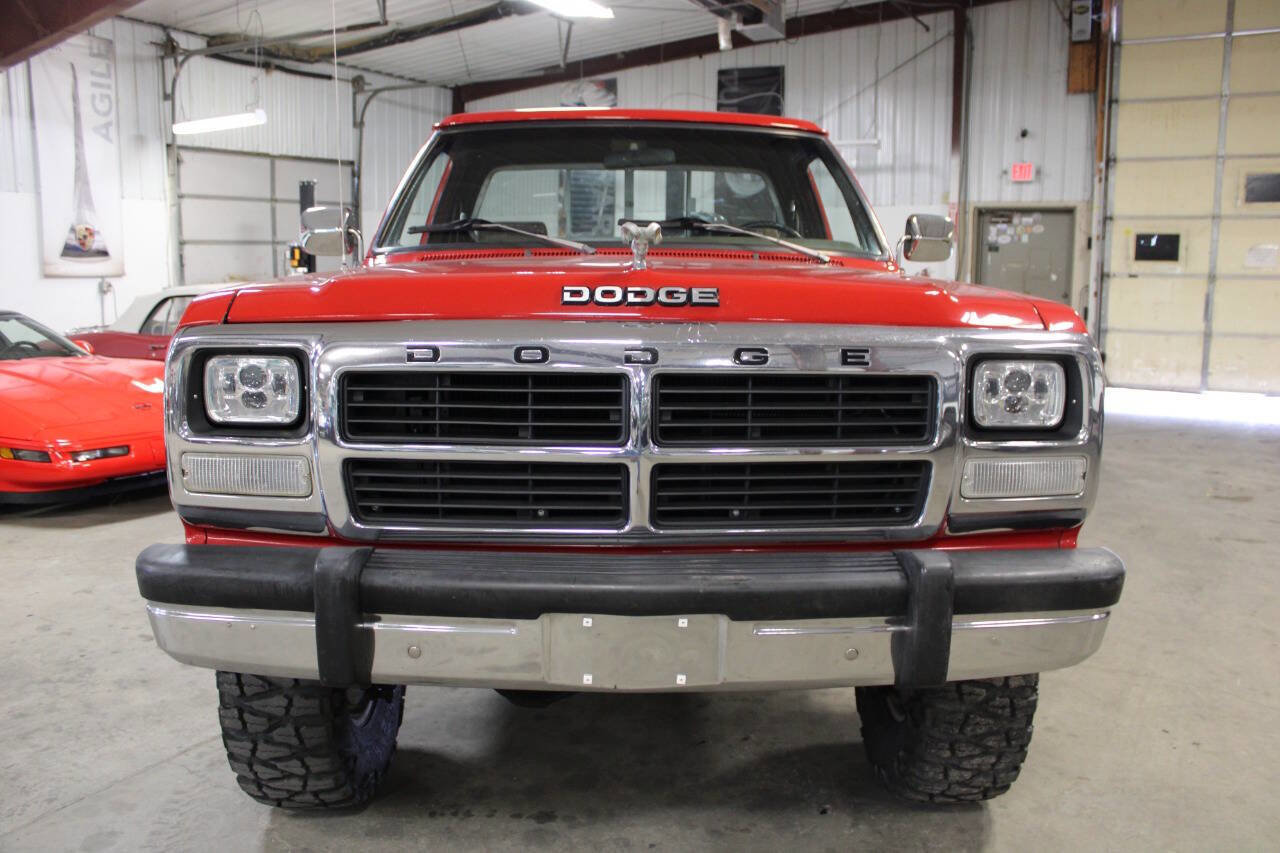Used 1993 Dodge D/W Truck 250 image 9