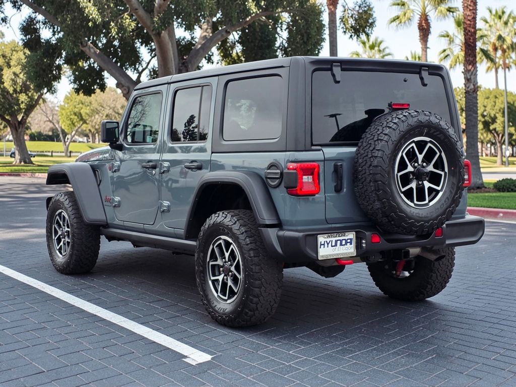 Used 2025 Jeep Wrangler Rubicon image 7