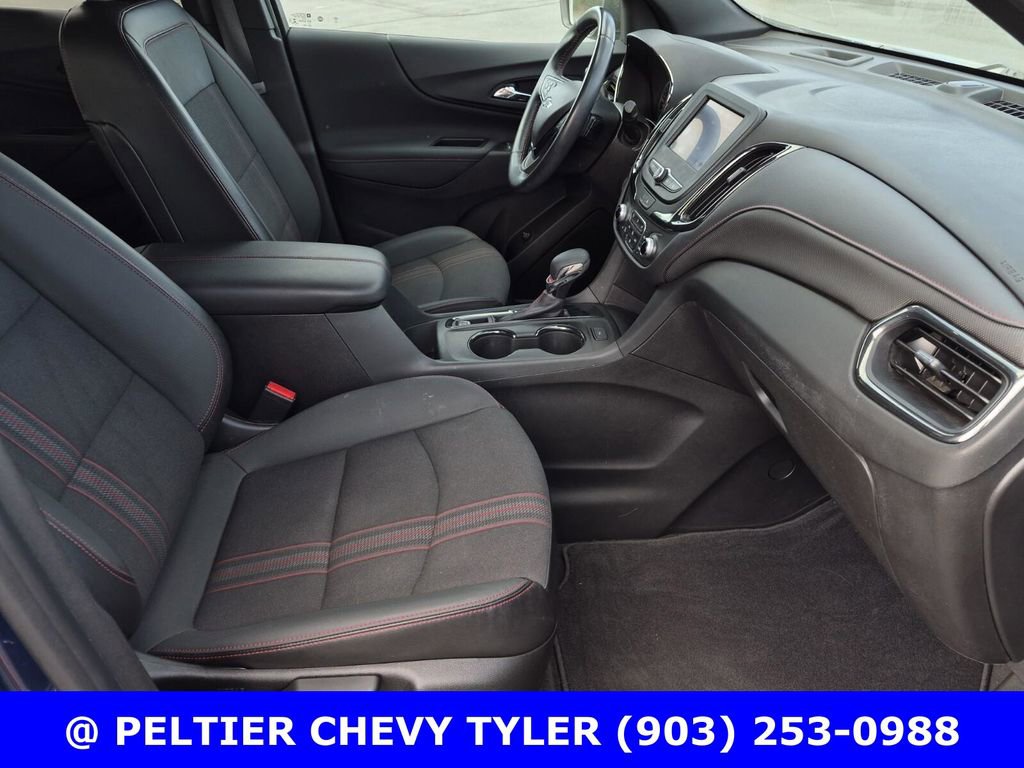Used 2022 Chevrolet Equinox RS w/ LPO, Cargo Package image 12