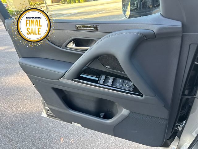 New 2025 Lexus LX 700h Luxury image 21