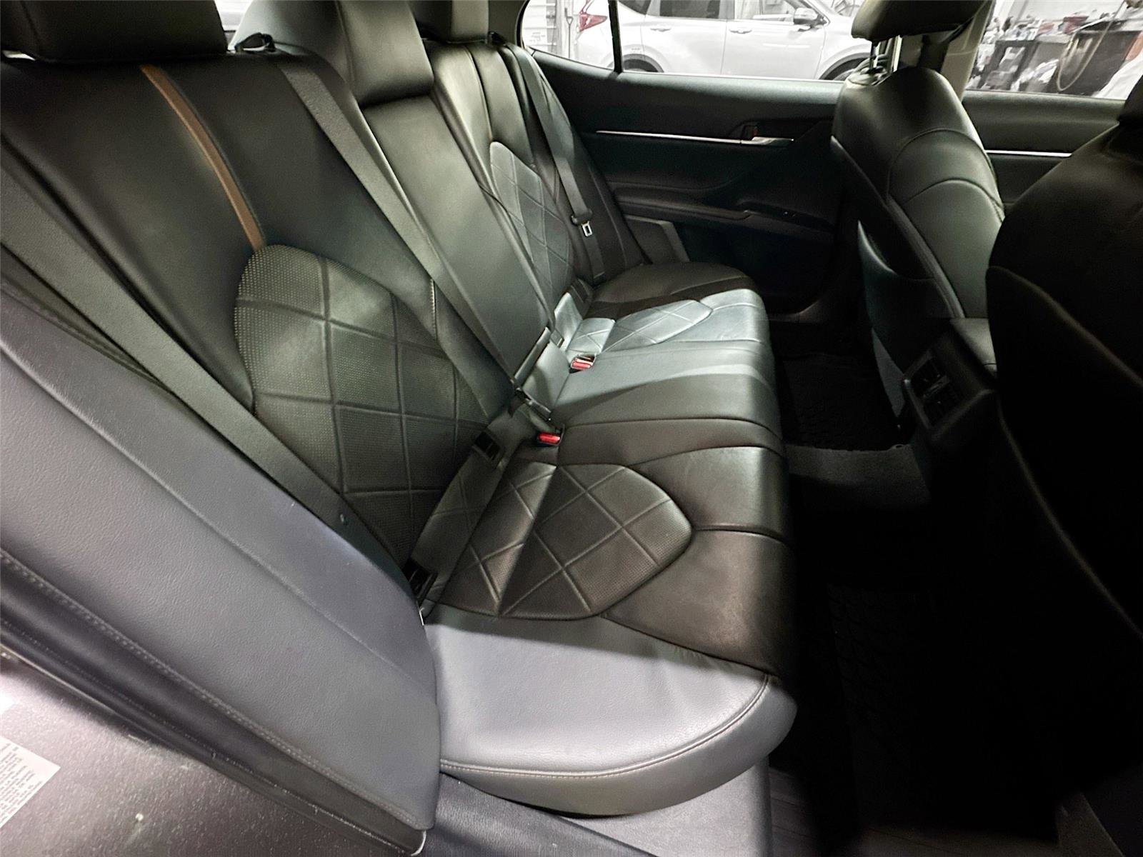 Used 2018 Toyota Camry XLE w/ Audio Package image 22