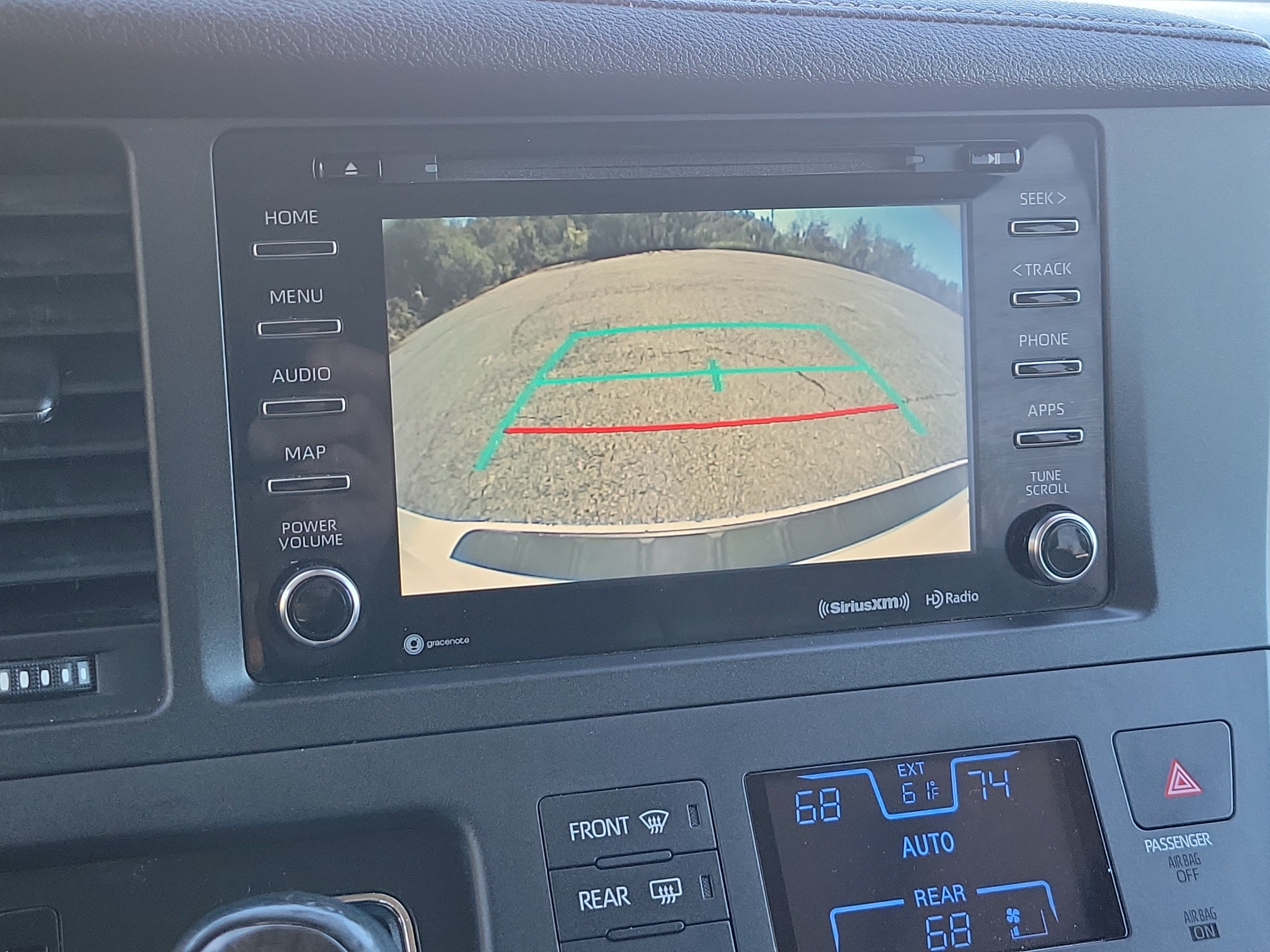 Used 2019 Toyota Sienna XLE Premium w/ Carpet Mat Package AWD/4WD image 26