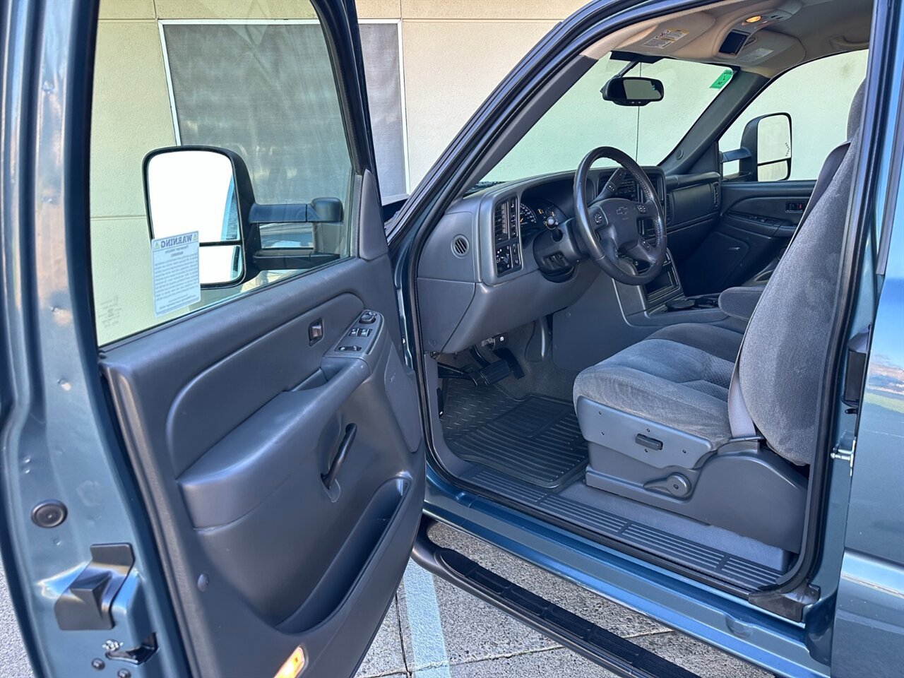 Used 2006 Chevrolet Silverado 3500 LT w/ Skid Plate Package AWD/4WD image 74