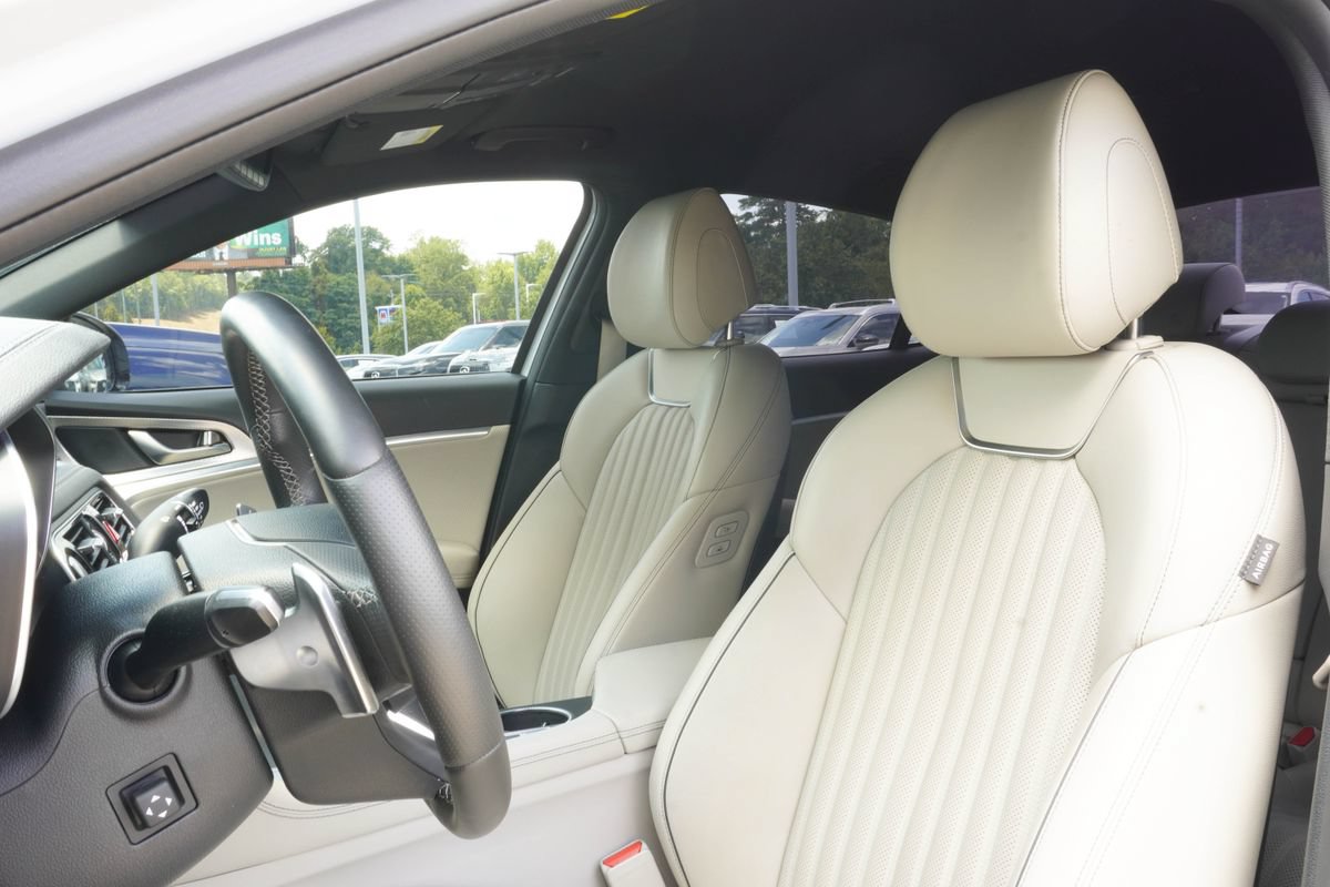 Used 2022 Genesis G70 3.3T RWD image 38