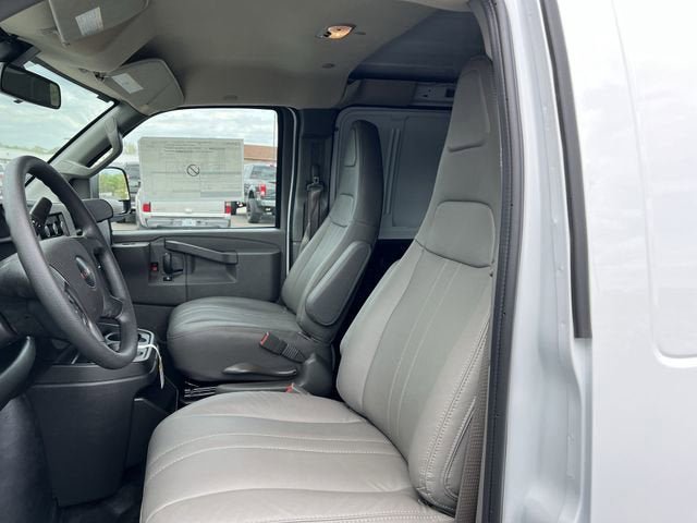 New 2026 GMC Savana 2500 Extended w/ Driver Convenience Package RWD image 18
