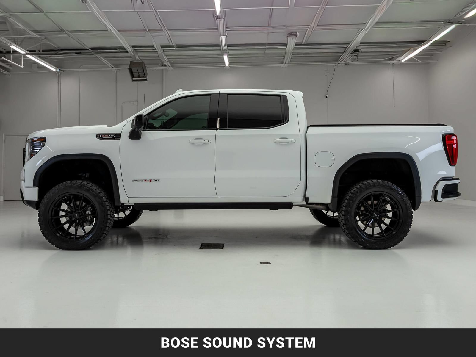 Used 2023 GMC Sierra 1500 AT4X AWD/4WD image 6