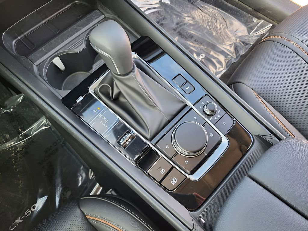 Used 2025 MAZDA CX-50 AWD 2.5 Hybrid w/ Cargo Package image 21