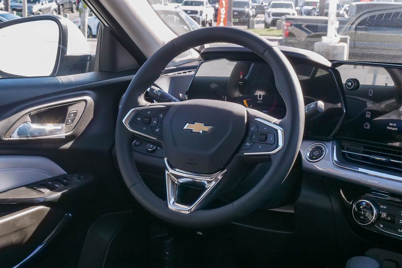 New 2026 Chevrolet Trax LT w/ Driver Confidence Package FWD image 14