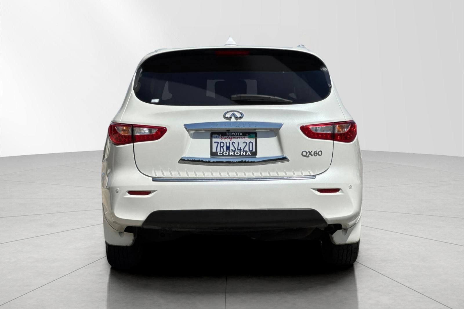 Used 2015 INFINITI QX60 Luxe w/ Premium Plus Package AWD/4WD image 4