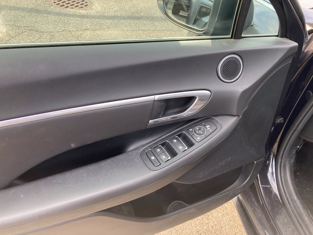Used 2023 Hyundai Sonata SEL FWD image 12