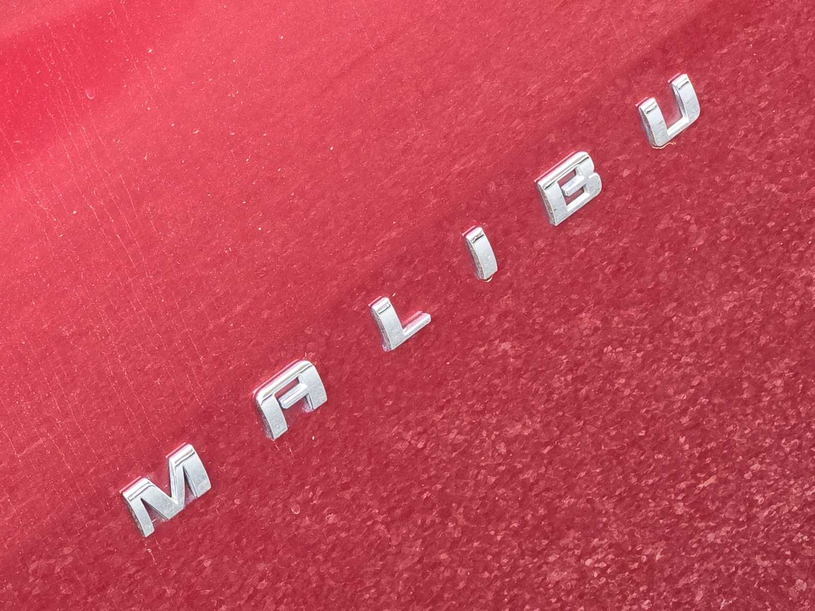 Used 2018 Chevrolet Malibu Premier w/ Premier Sun and Wheel Package image 12