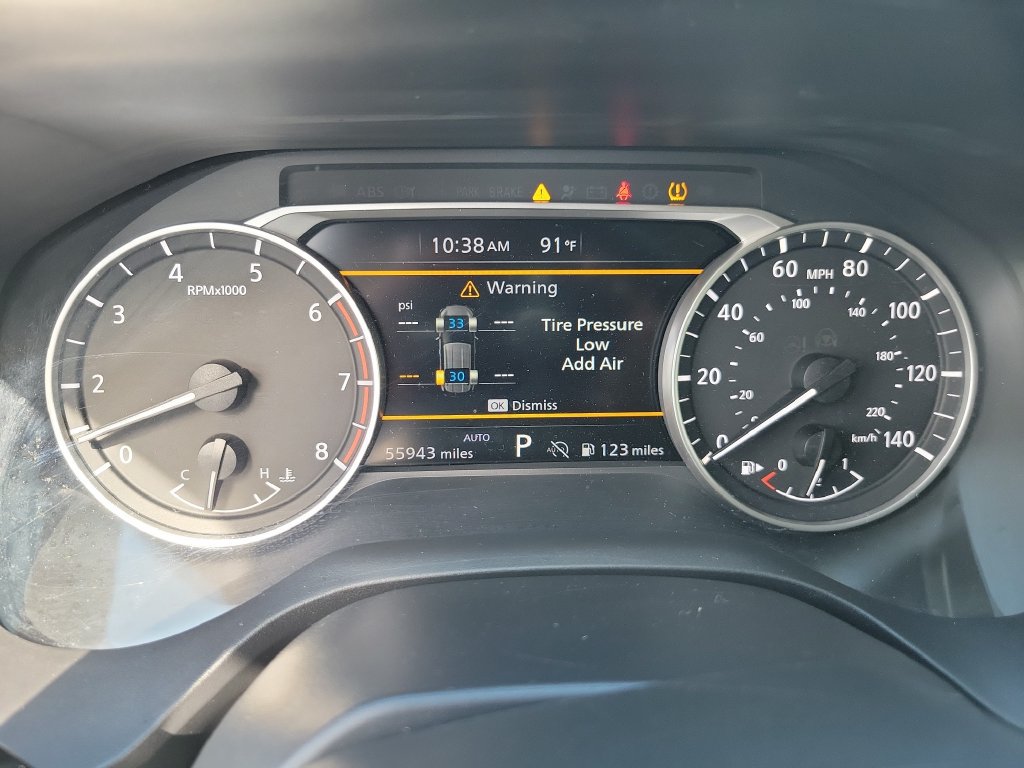 Used 2025 Nissan Rogue SV AWD/4WD image 26