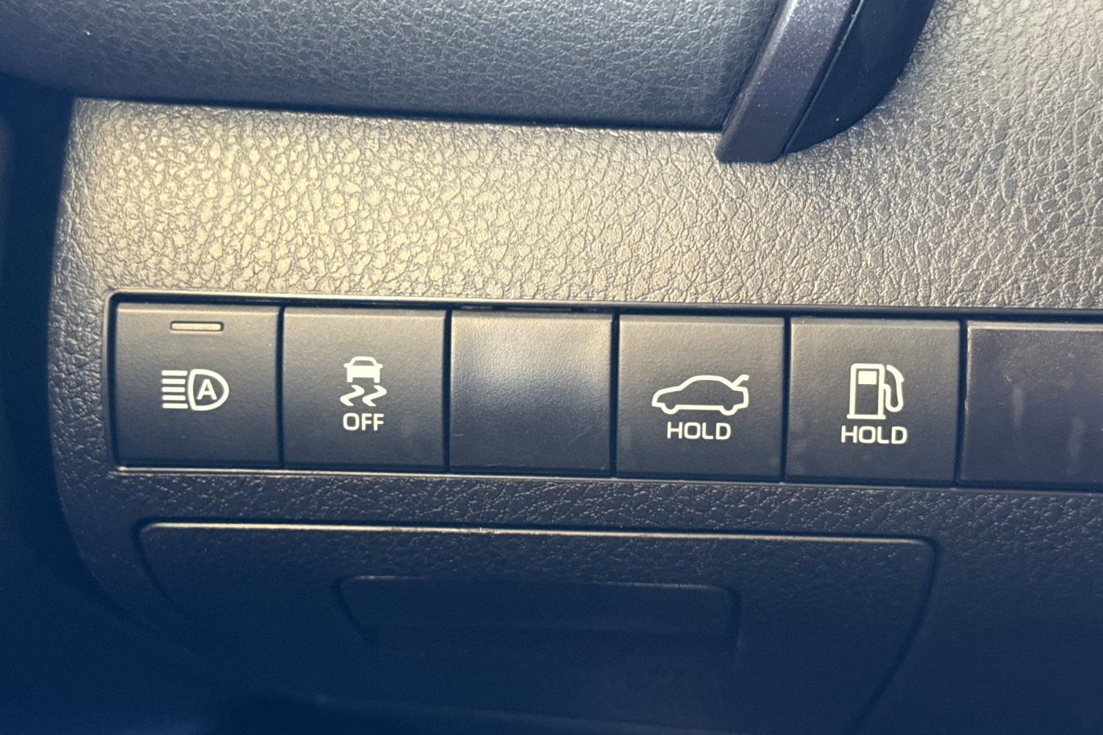 Certified 2023 Toyota Camry SE image 30