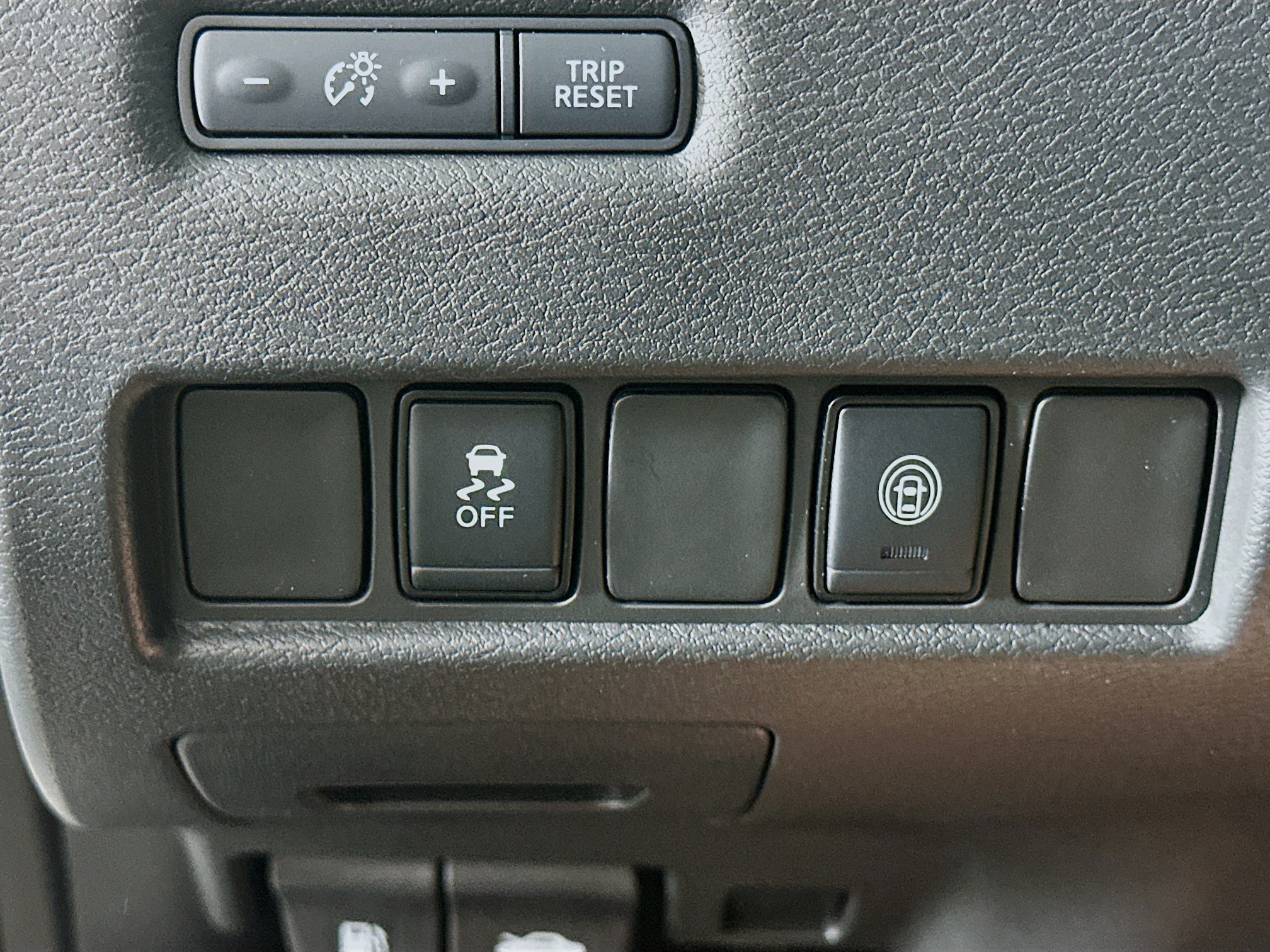 Used 2024 Nissan Murano SV w/ SV Midnight Edition Package AWD/4WD image 16