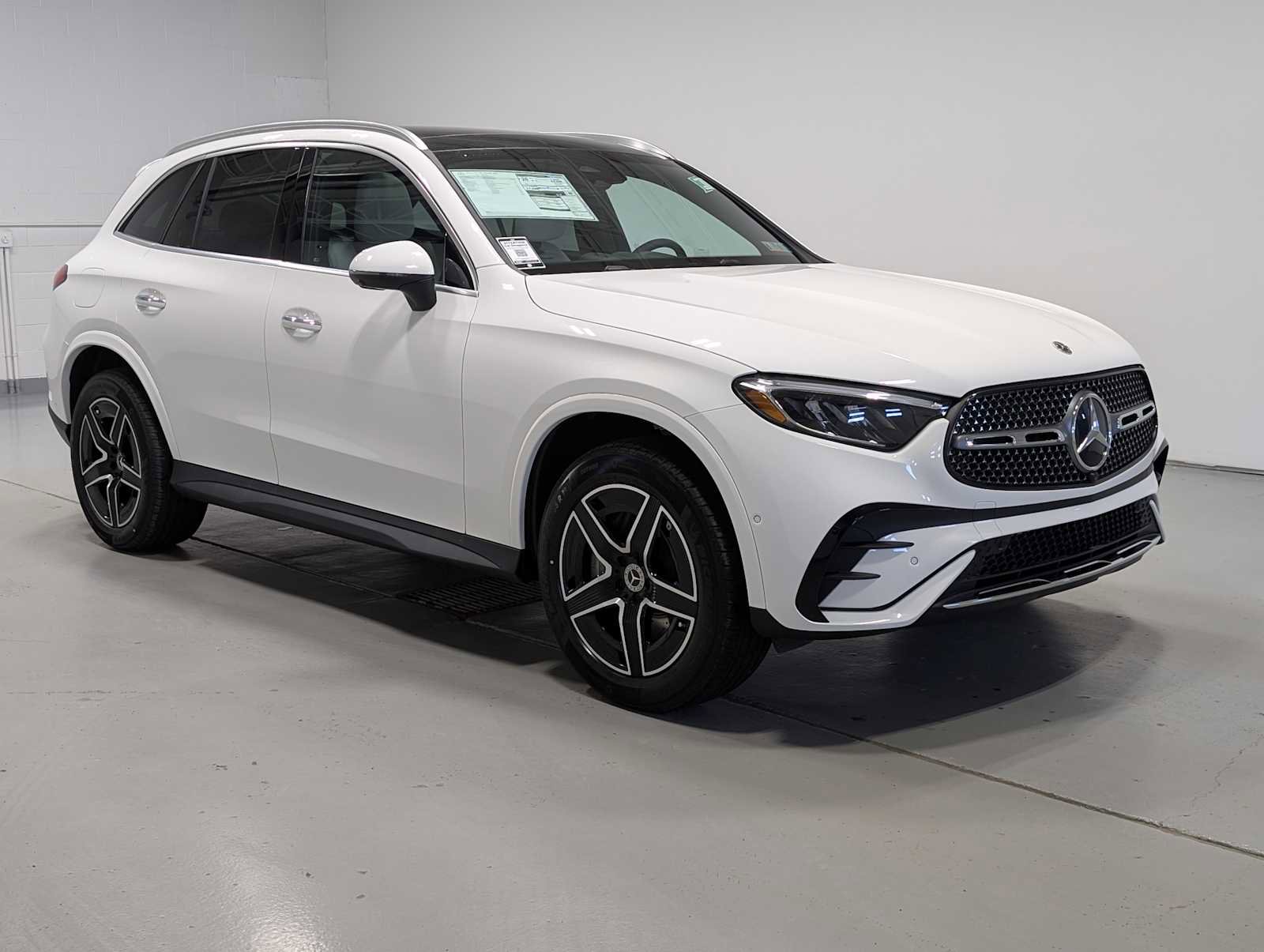 New 2026 Mercedes-Benz GLC 300 4MATIC image 6