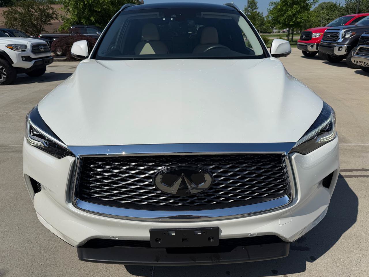 Used 2021 INFINITI QX50 Sensory w/ Cargo Package AWD/4WD image 2