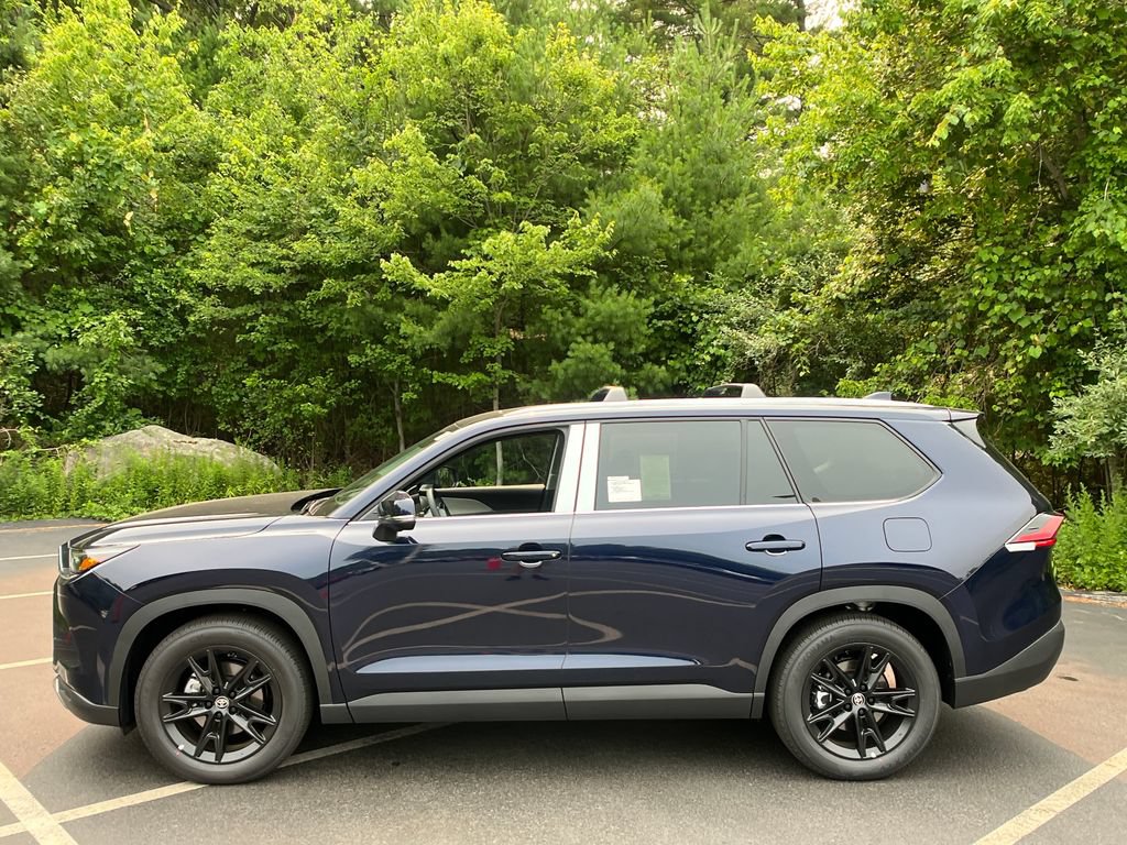 New 2026 Toyota Grand Highlander AWD image 2