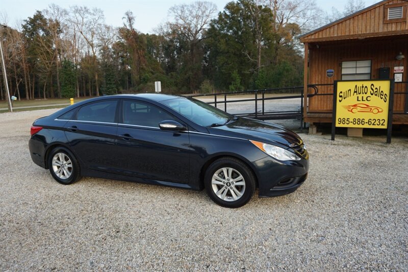 Used 2014 Hyundai Sonata GLS w/ Popular Equipment Group 2 FWD image 2