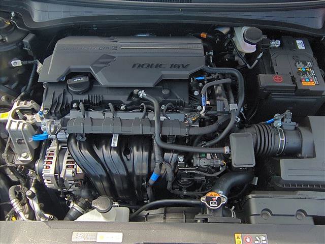 New 2025 Hyundai Elantra Sport image 15