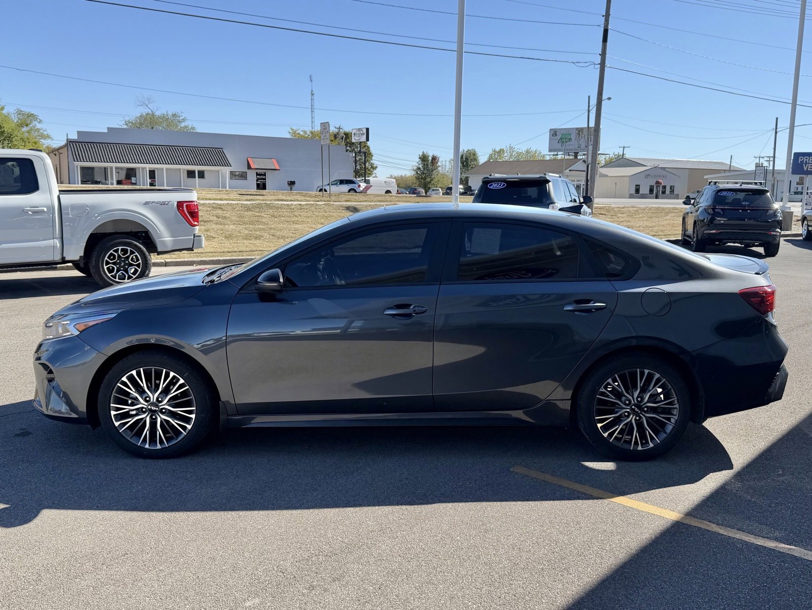 Used 2024 Kia Forte GT-Line w/ GT-Line Premium Package image 4