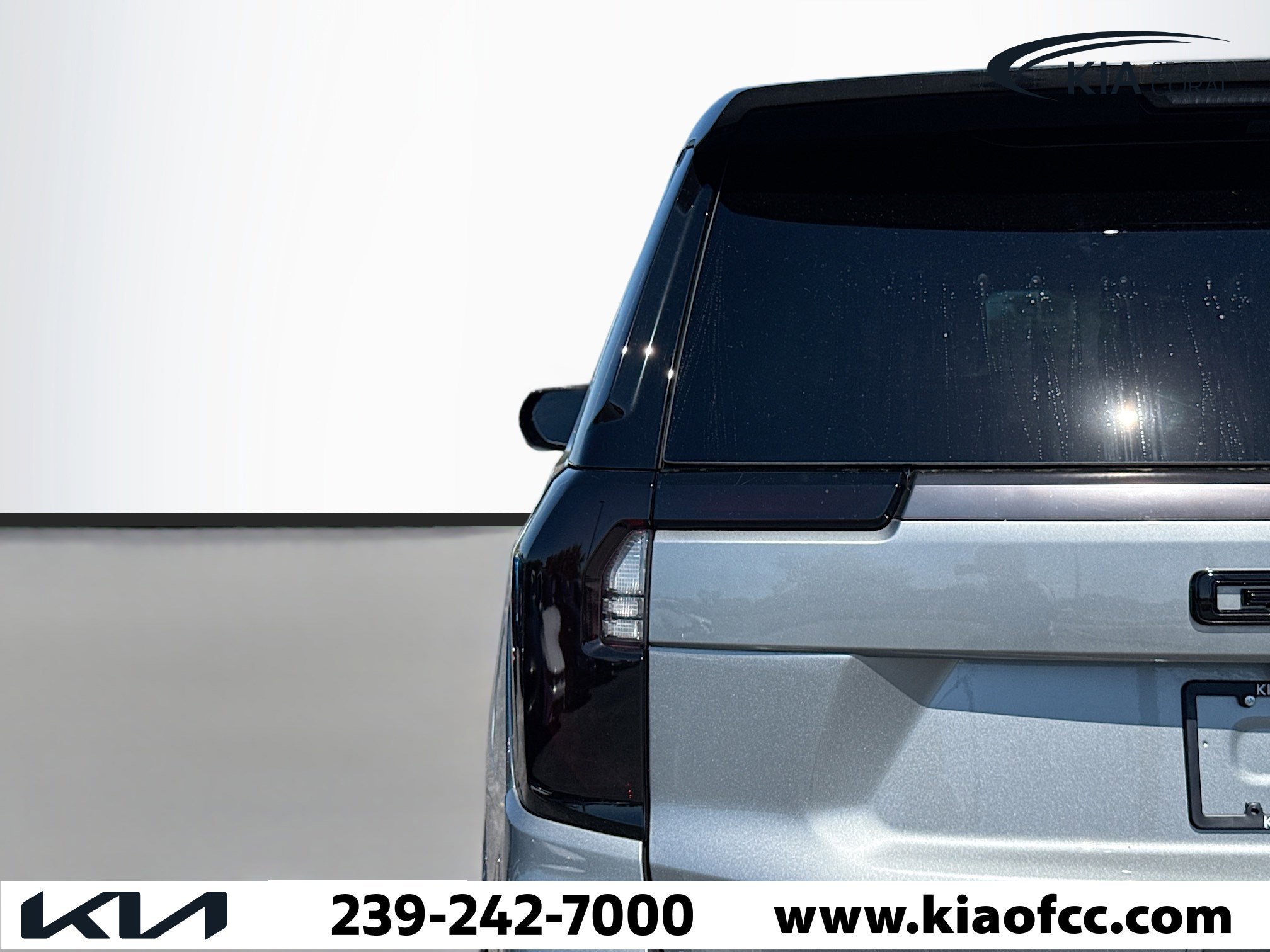 Used 2025 GMC Yukon AT4 Ultimate image 9