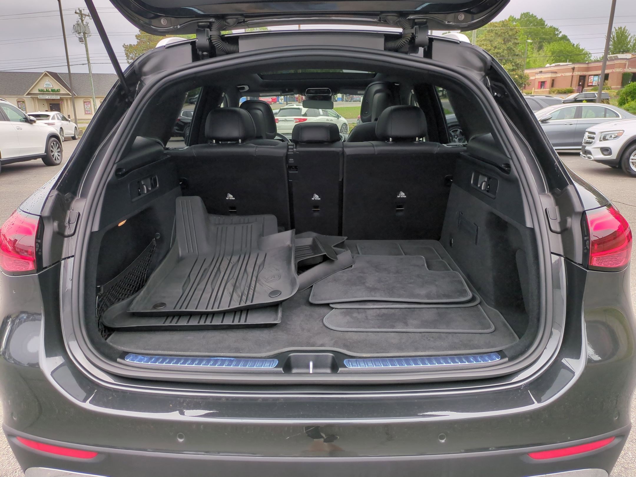 Certified 2025 Mercedes-Benz GLC 300 4MATIC image 33