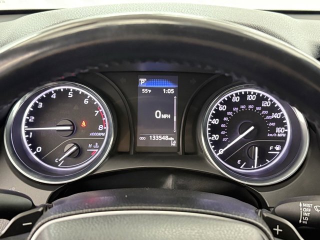 Used 2019 Toyota Camry SE image 32