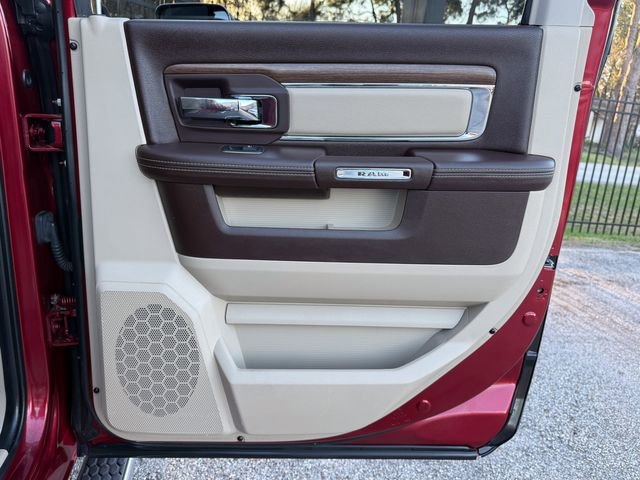 Used 2015 RAM 1500 Laramie w/ Convenience Group image 26