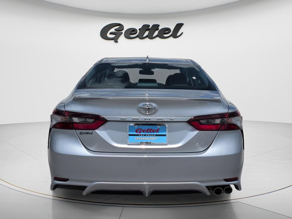 Used 2023 Toyota Camry SE w/ Convenience Package FWD image 6