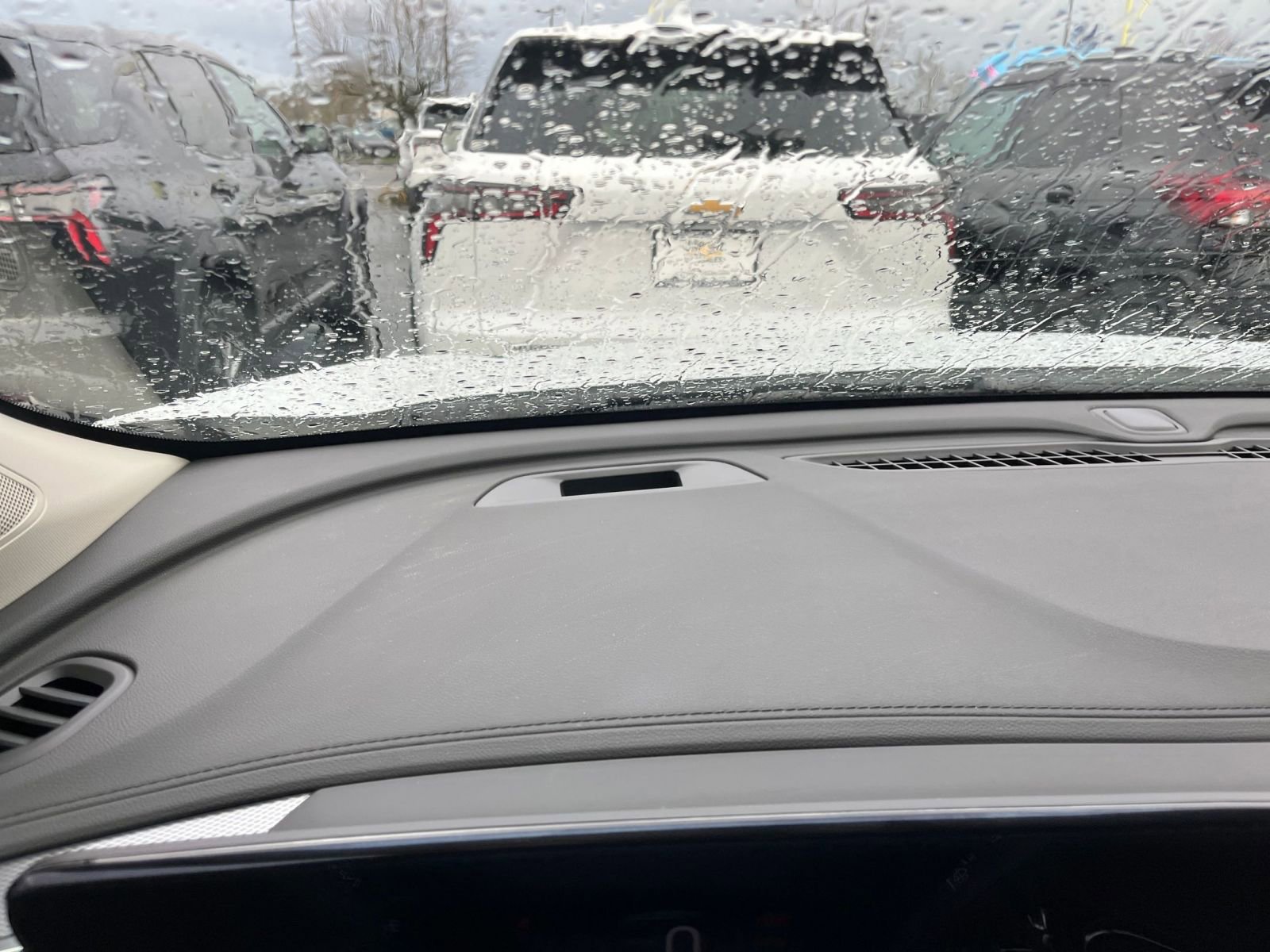 Used 2025 Buick Encore GX Preferred image 32