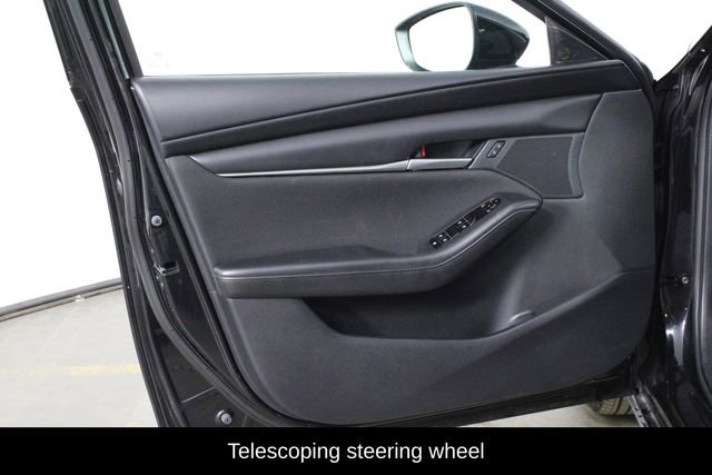 Used 2022 MAZDA MAZDA3 Sedan image 14