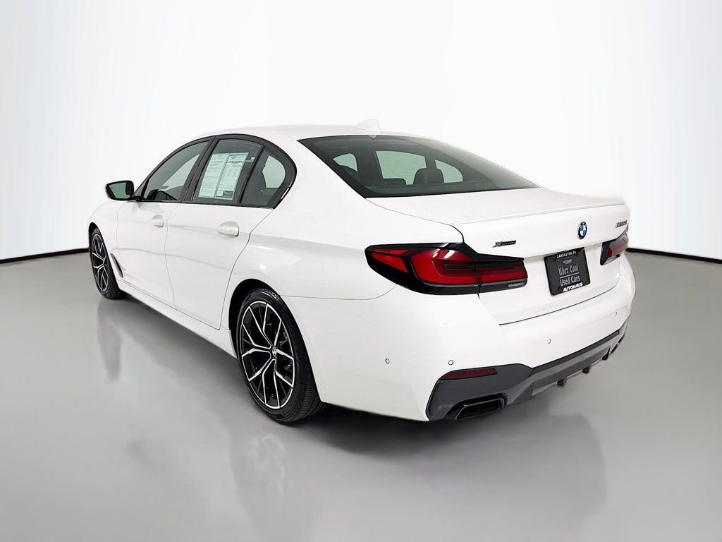 Used 2021 BMW M550i xDrive w/ Dynamic Handling Package image 6