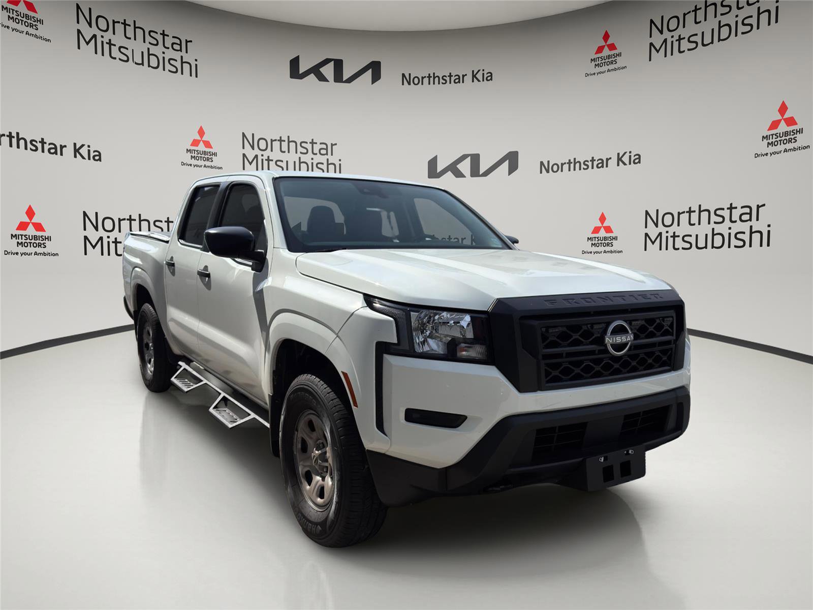 Used 2024 Nissan Frontier S image 5