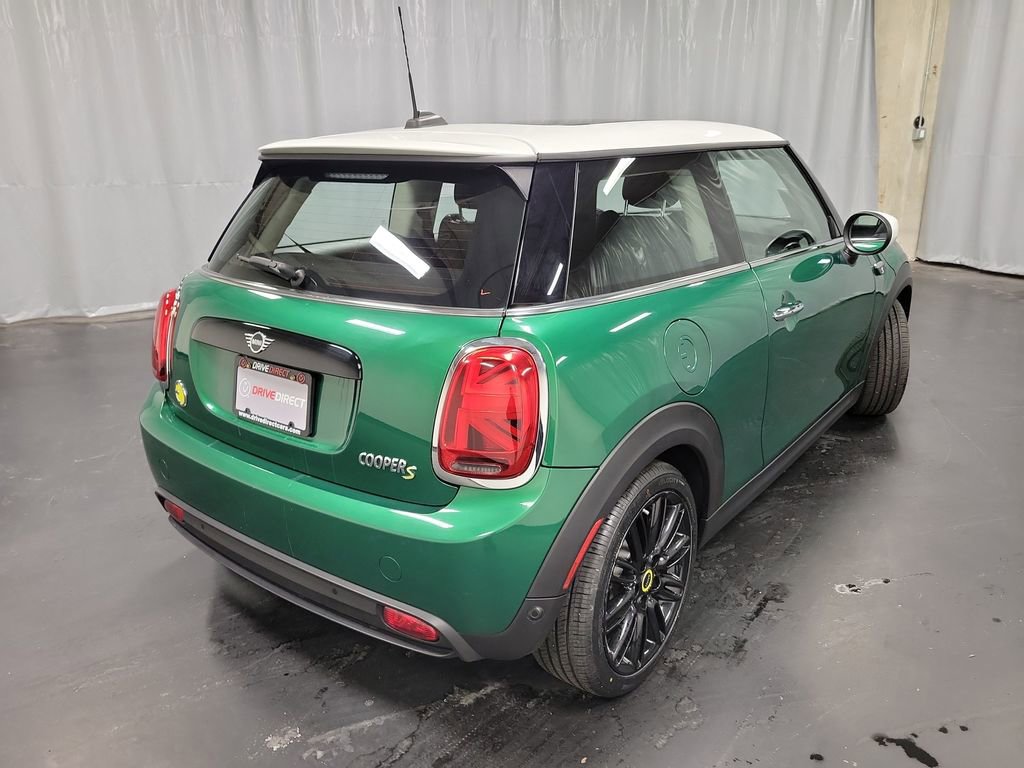 Used 2023 MINI Cooper SE image 8