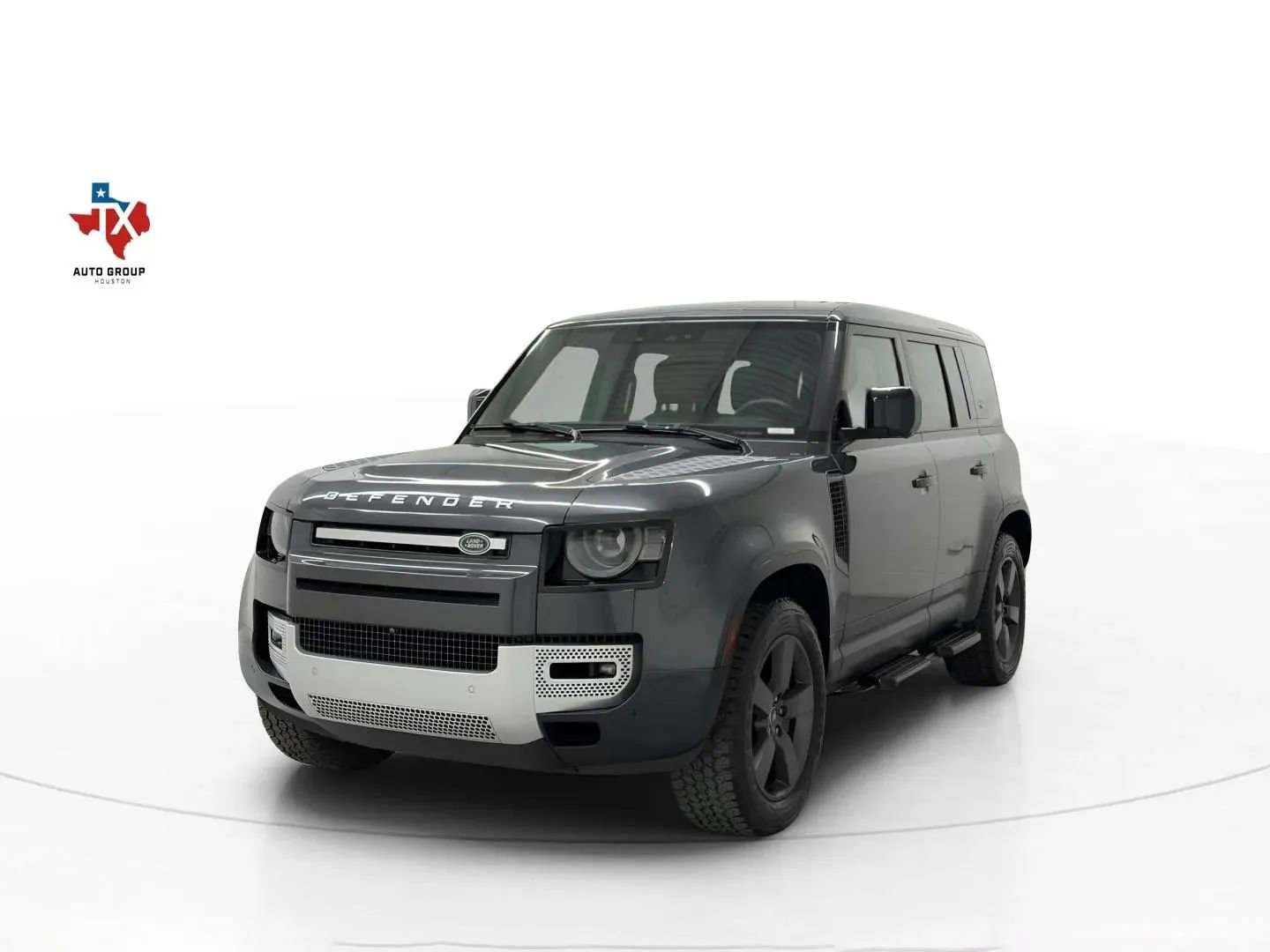 Used 2024 Land Rover Defender 110 SE AWD/4WD image 5