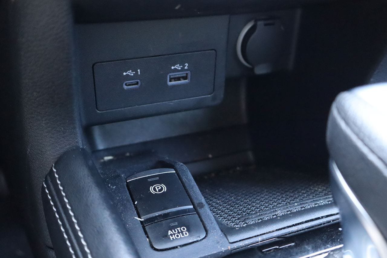 Used 2024 Nissan Kicks SV FWD image 23