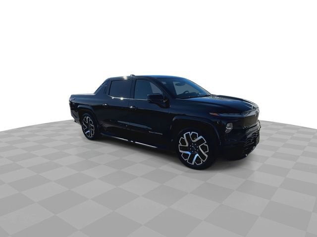 Certified 2024 Chevrolet Silverado EV RST AWD/4WD image 2