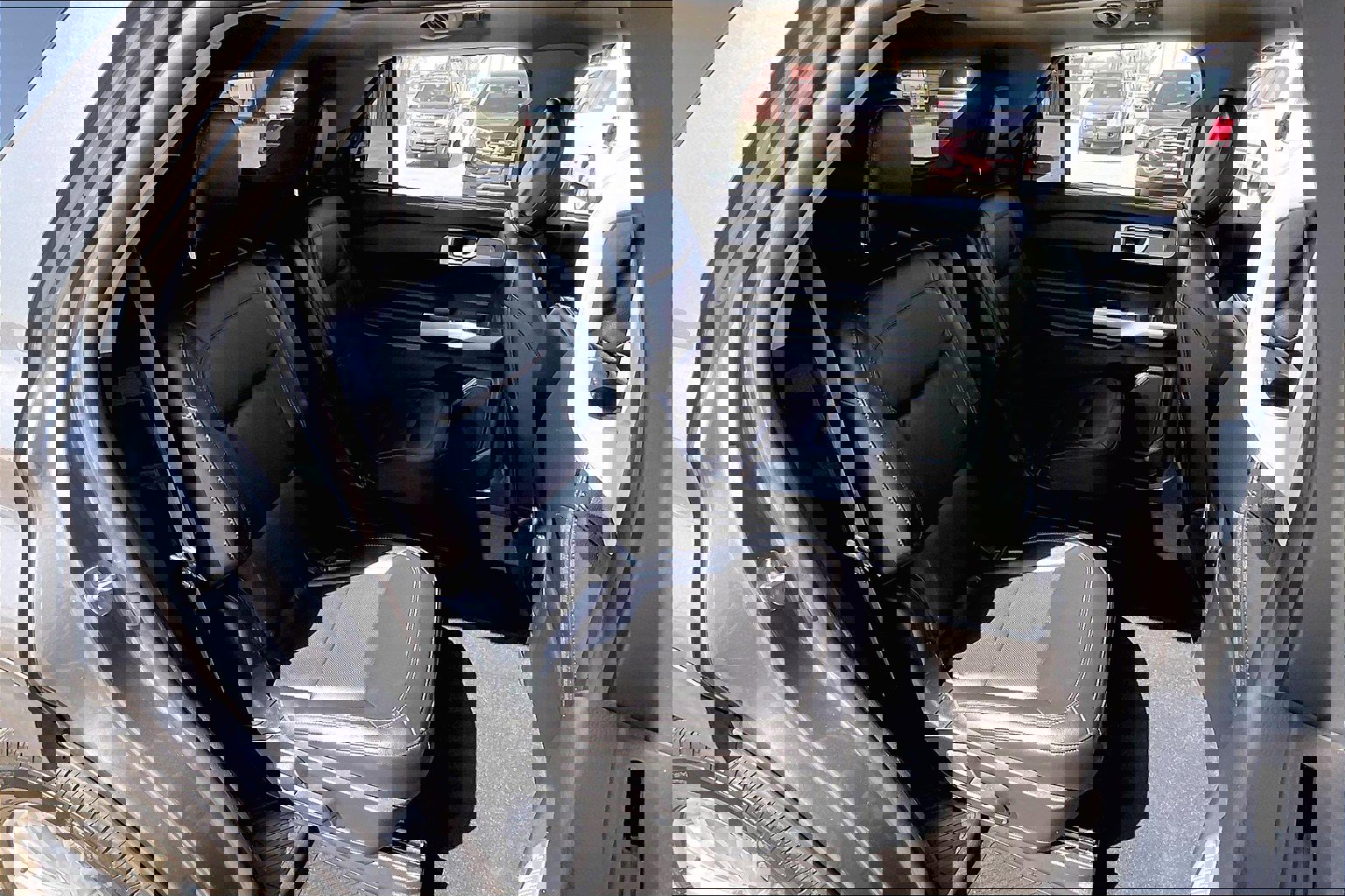 Used 2021 Ford Explorer Limited w/ Hybrid Equipment Group 310A image 17