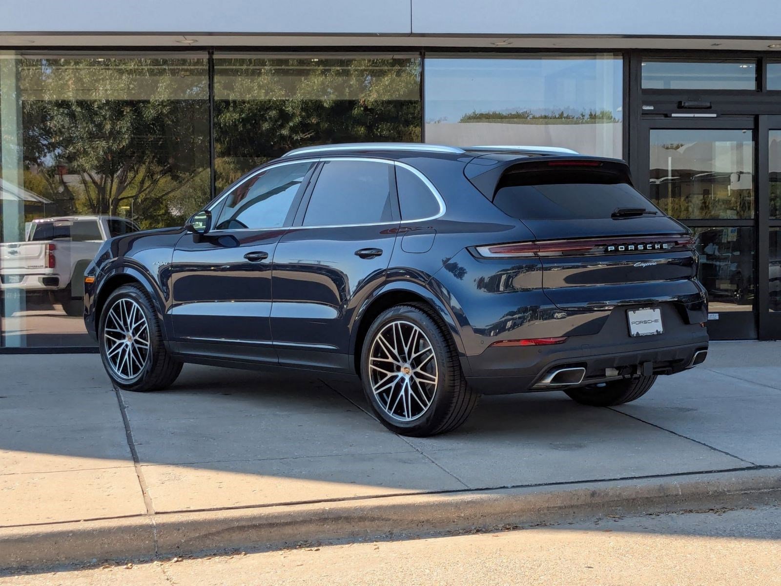 New 2026 Porsche Cayenne E-Hybrid image 3