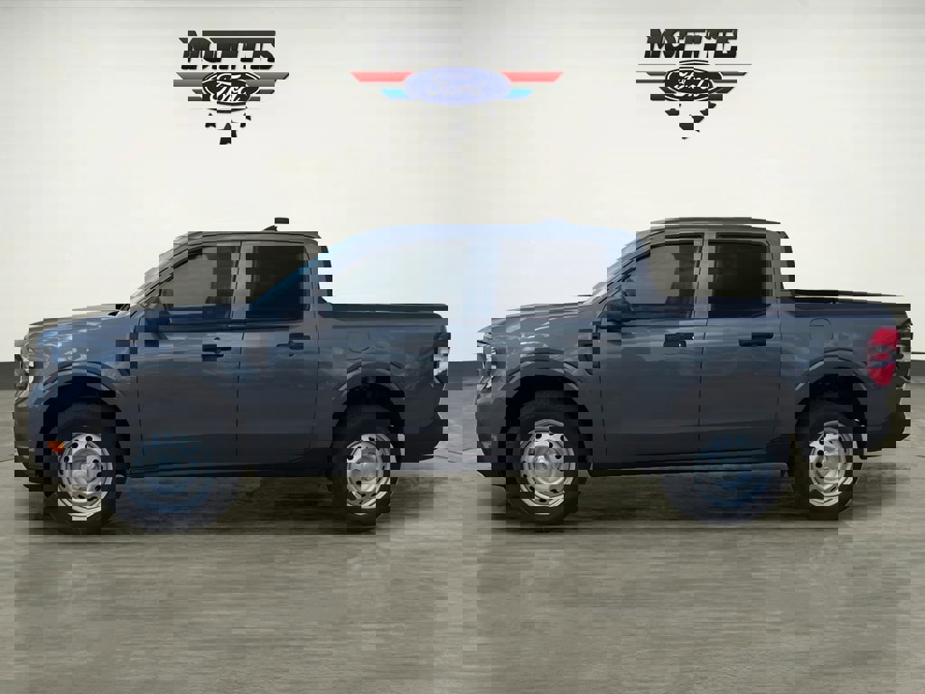 New 2025 Ford Maverick XL image 2