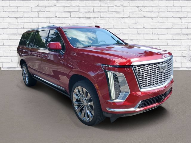 New 2026 Cadillac Escalade ESV Platinum Luxury w/ LPO, Radiant Package AWD/4WD image 4