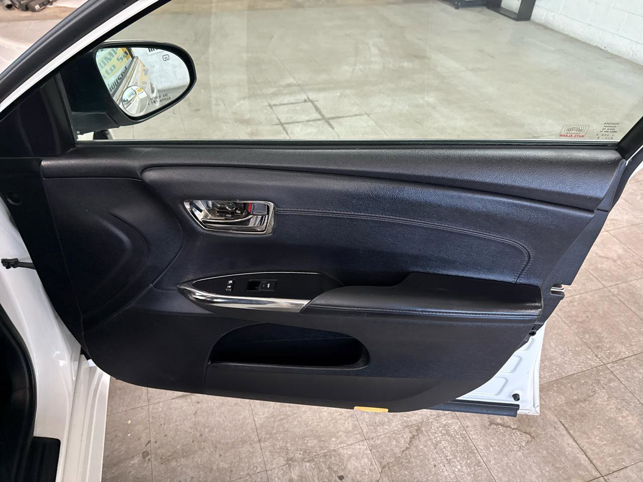 Used 2015 Toyota Avalon XLE FWD image 57