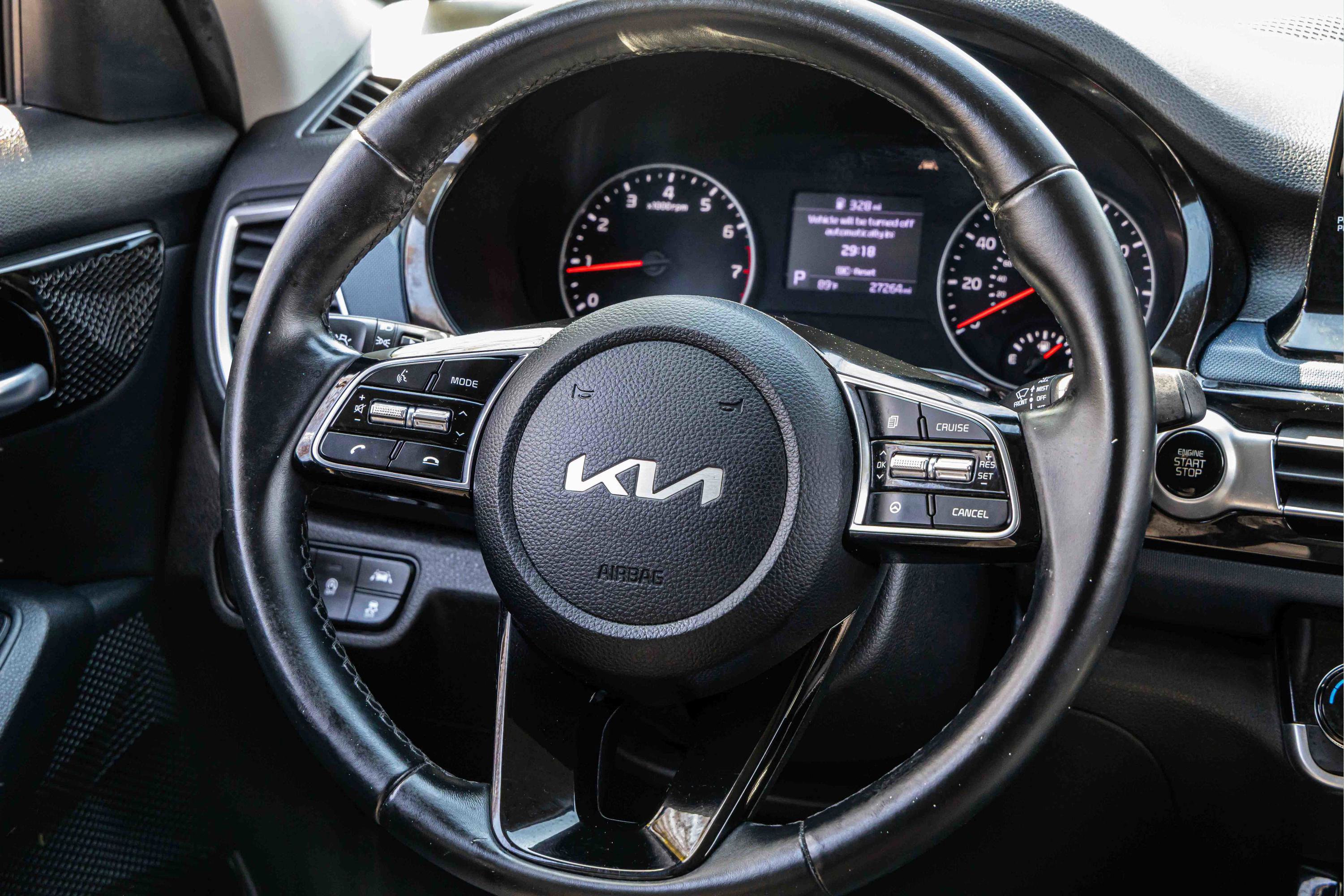 Used 2023 Kia Seltos S FWD image 10