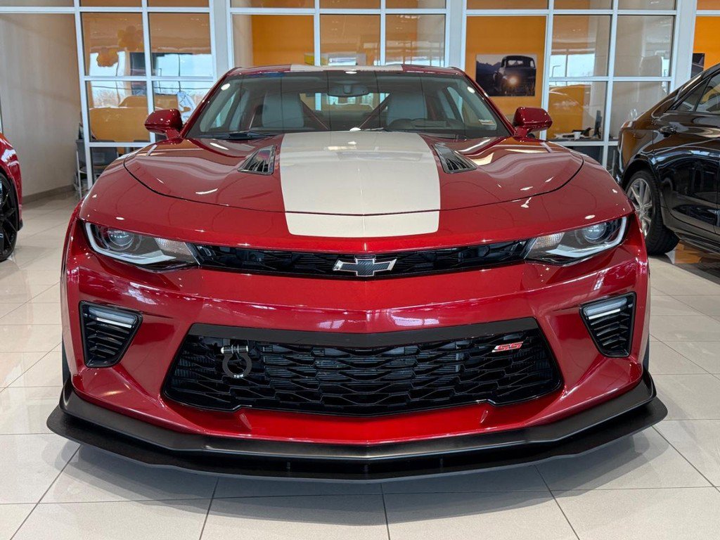 Used 2016 Chevrolet Camaro SS image 7