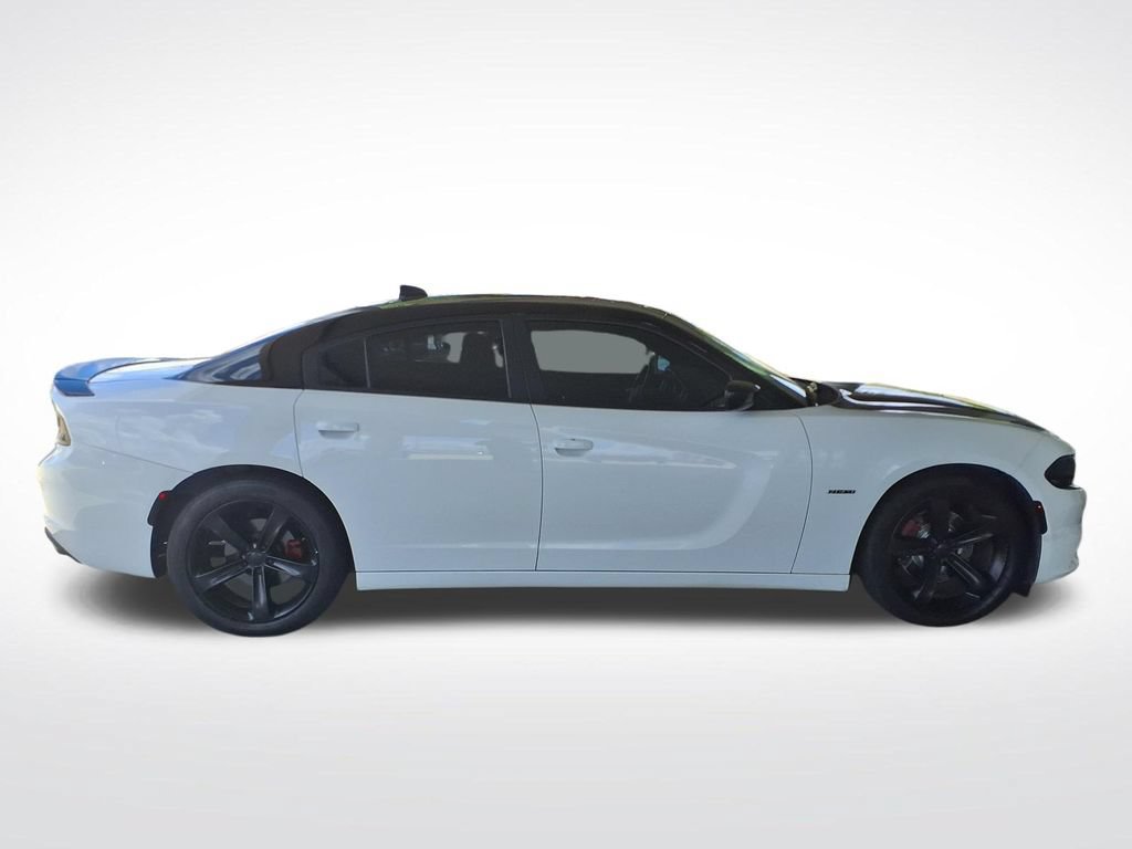 Used 2018 Dodge Charger R/T RWD image 6