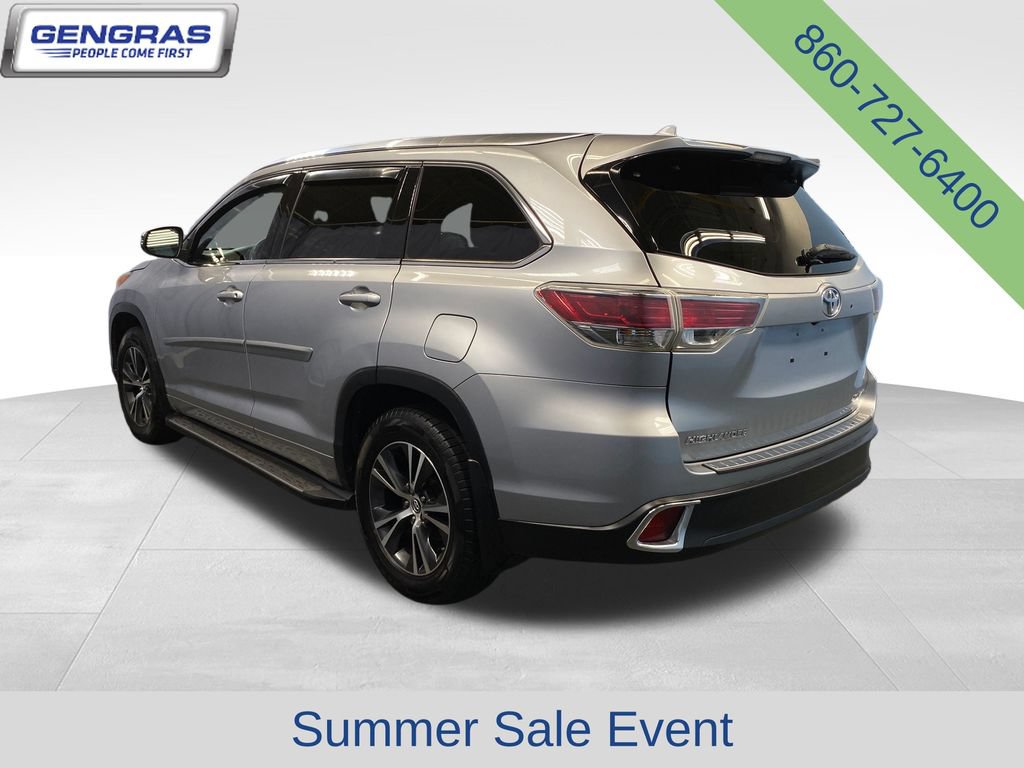 Used 2016 Toyota Highlander XLE w/ Protection Package #3 AWD/4WD image 5