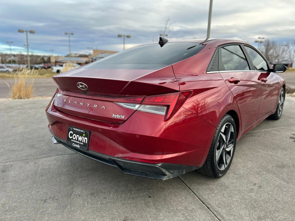 Used 2023 Hyundai Elantra Limited image 8